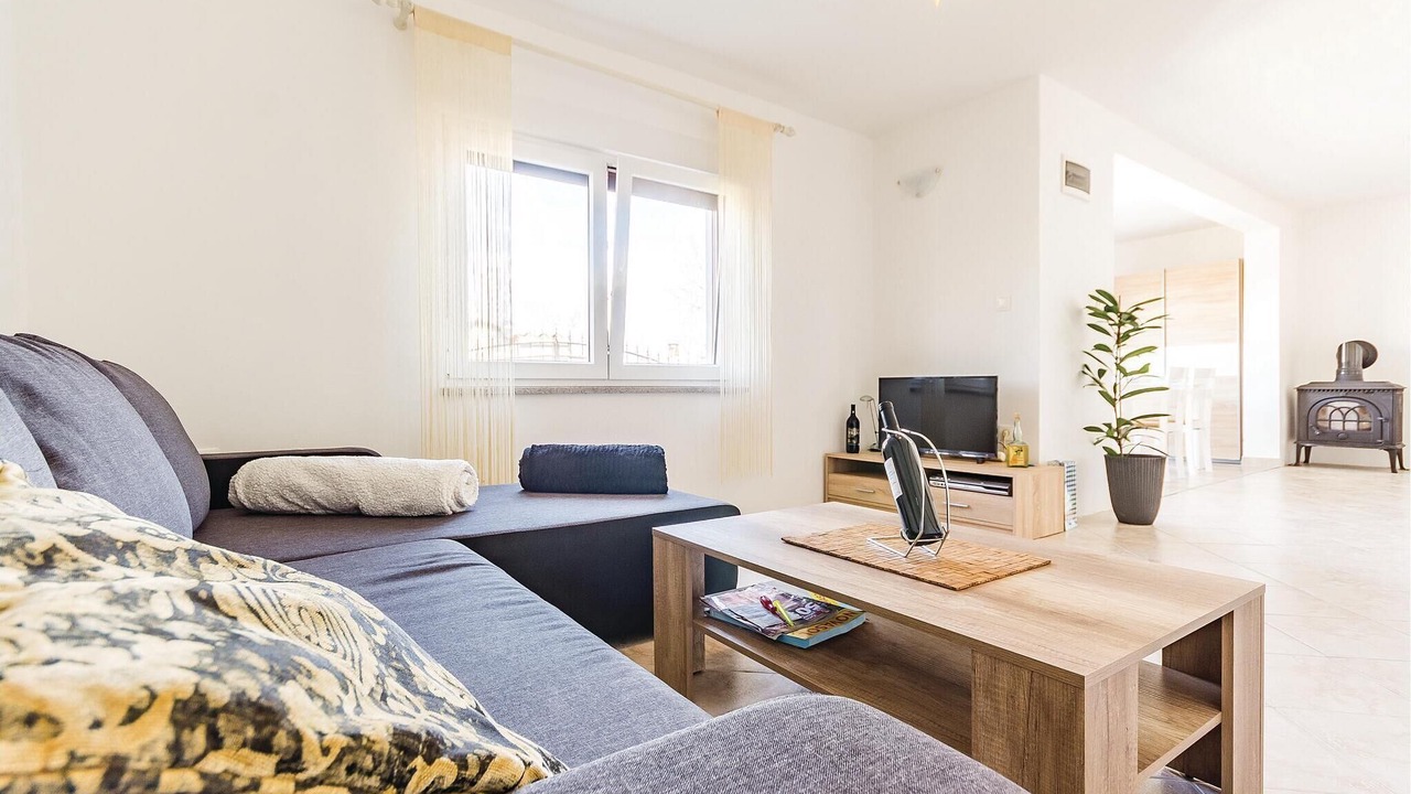 Photo of Bedroom in Pomer