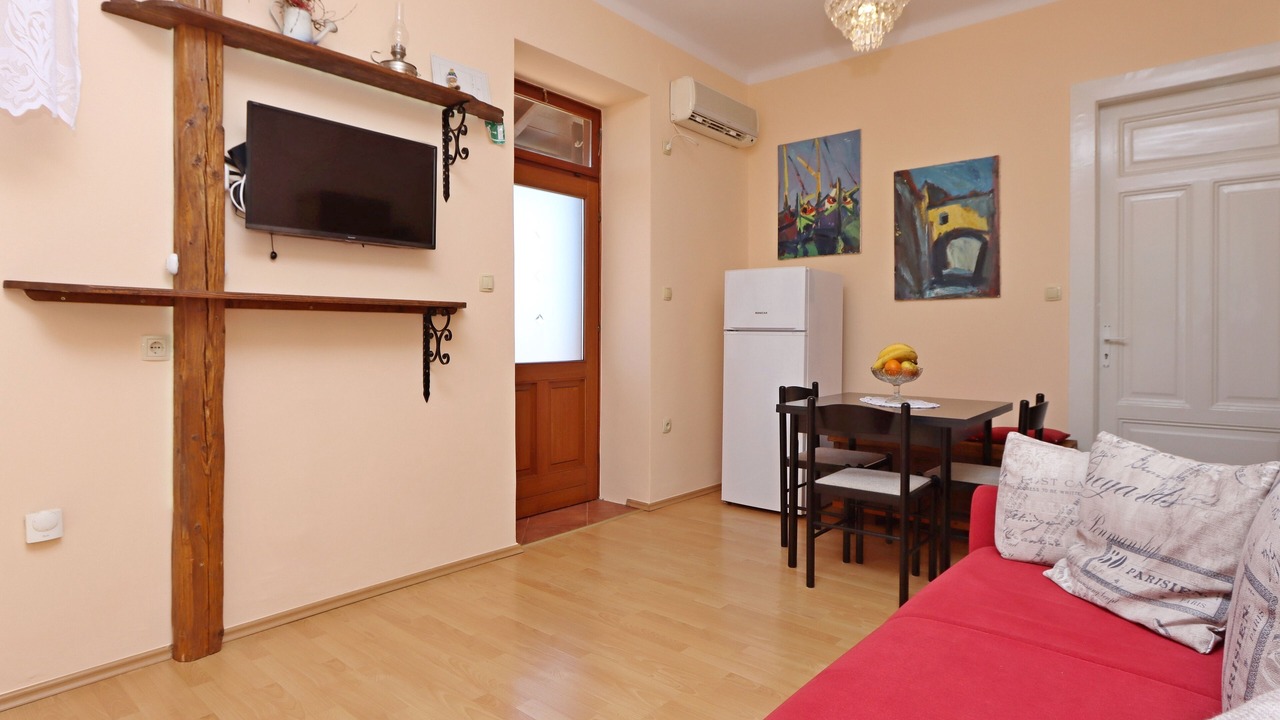 Photo of Livingroom in Pobri