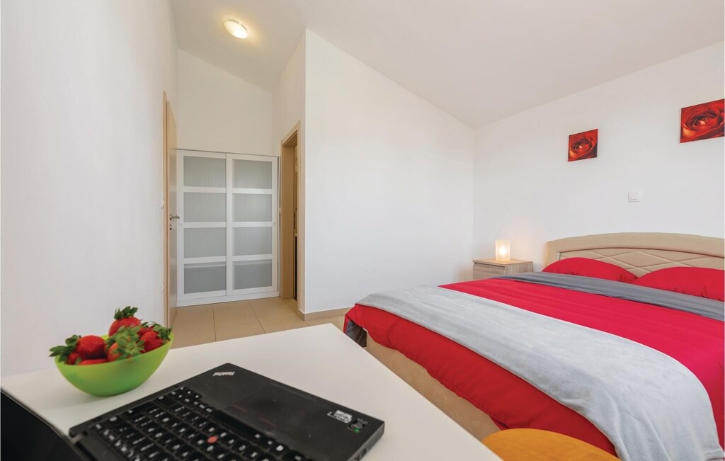 Photo of Bedroom in Mali Vareski