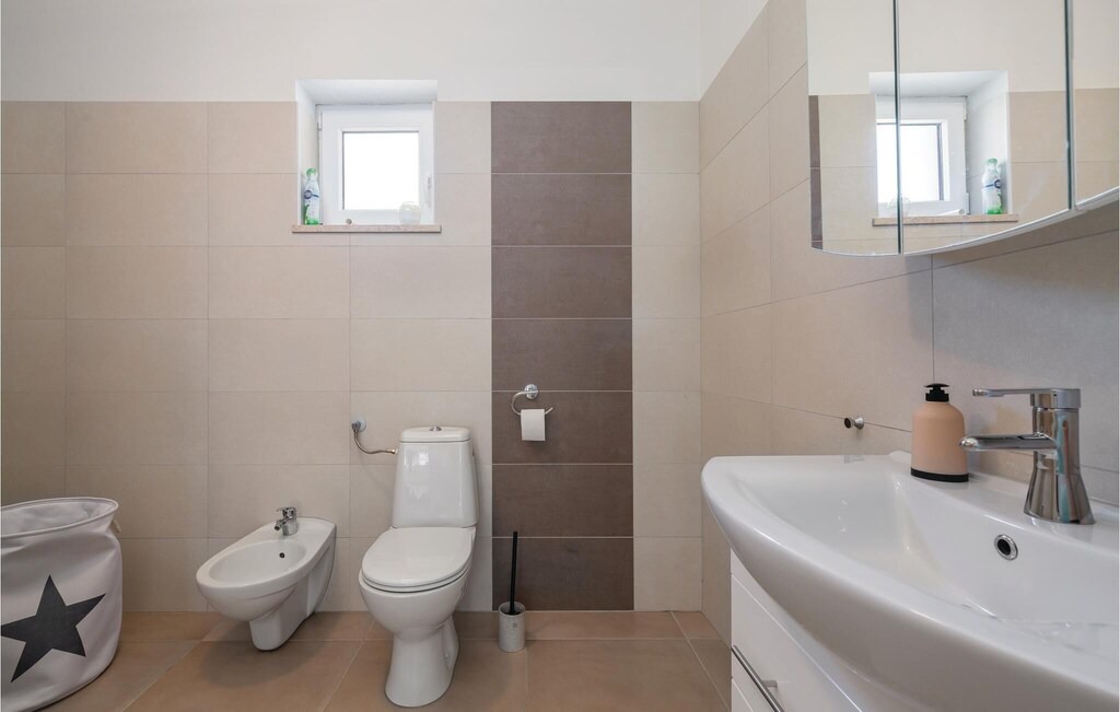 Photo of Bathroom in Mali Vareski