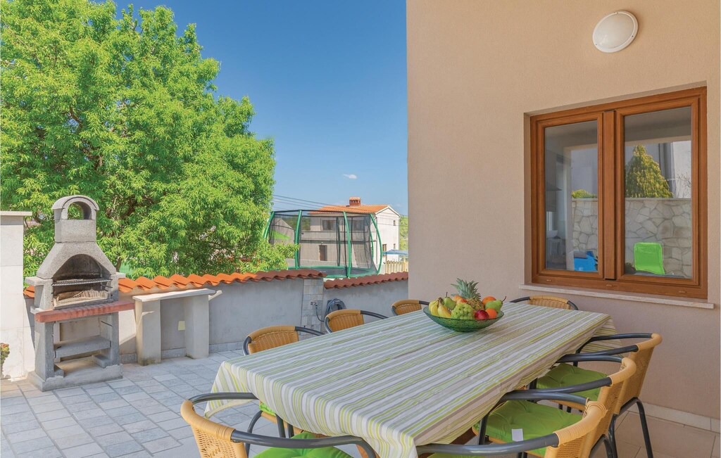 Photo of Patio Balcony in Mali Vareski