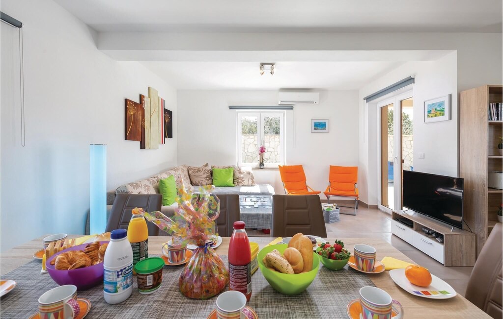 Photo of Livingroom in Mali Vareski