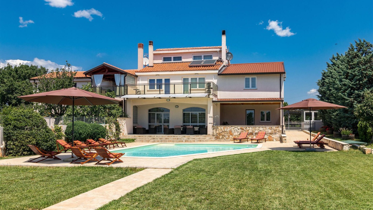 Photo of Outdoor in Galizana