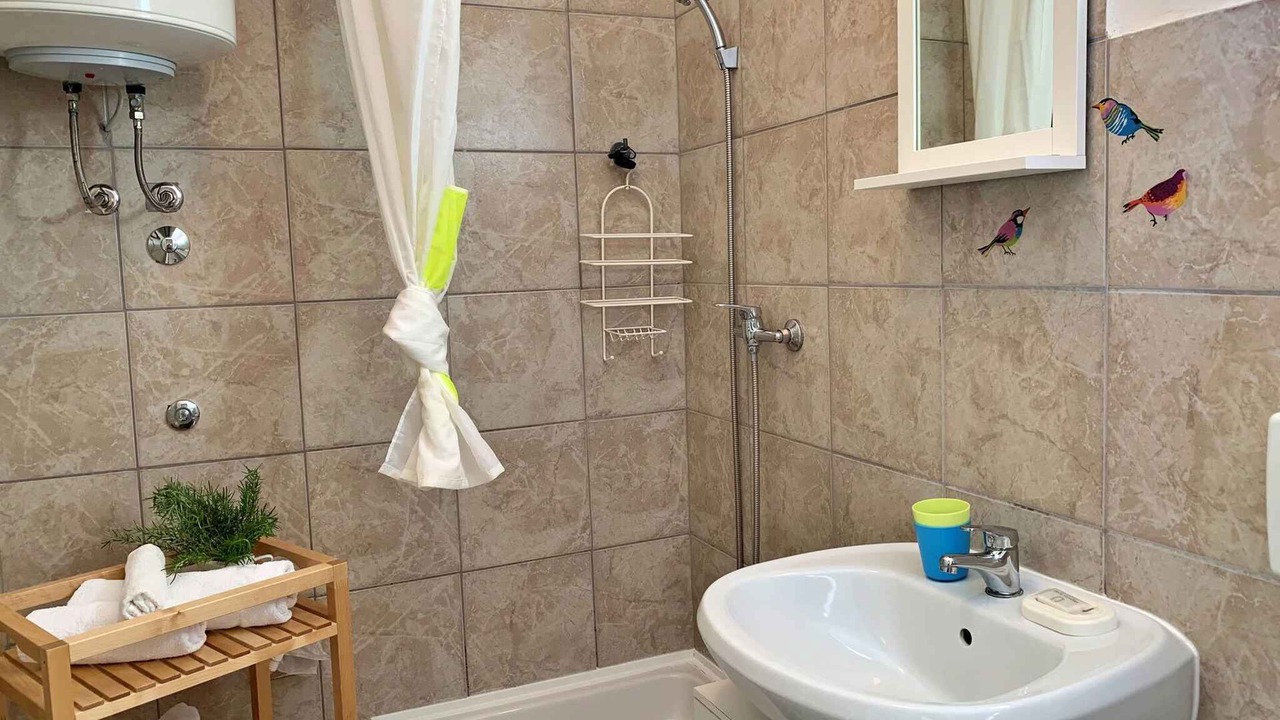 Photo of Bathroom in Silo