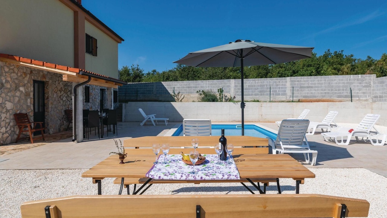 Photo of Outdoor in Peruski