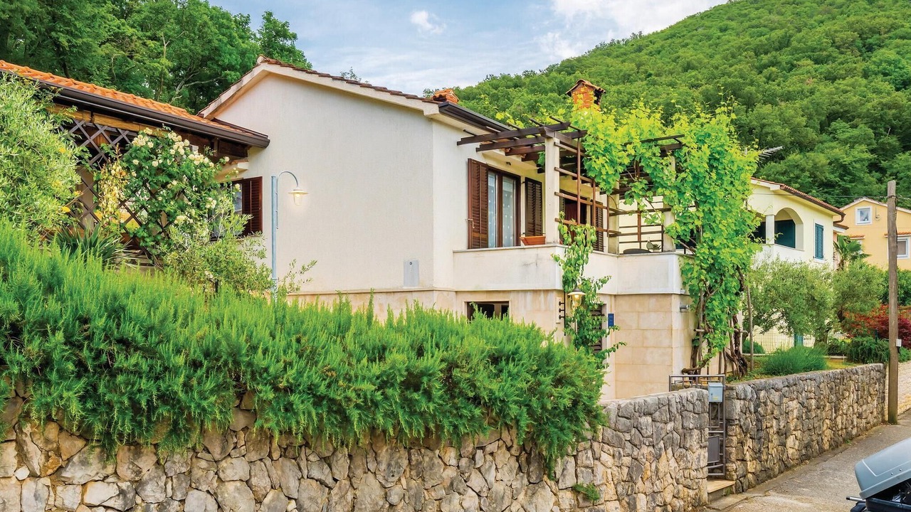 Photo of Outdoor in Porozina