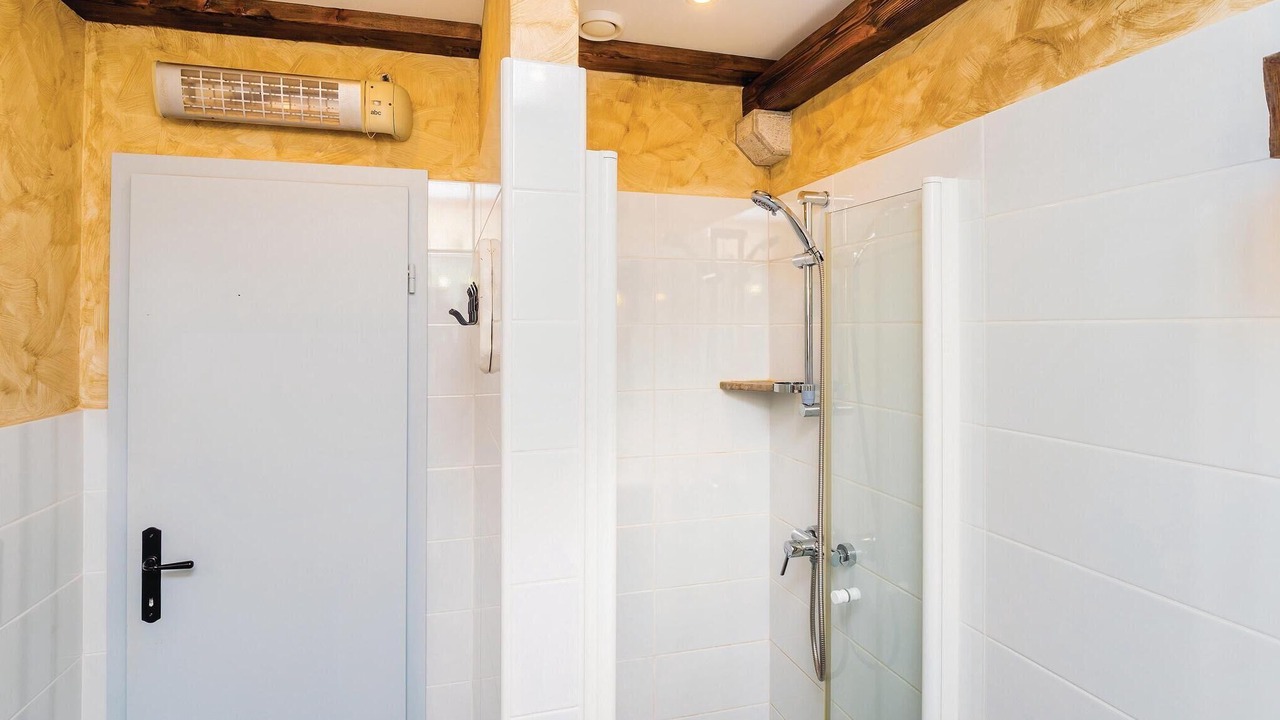 Photo of Bathroom in Porozina