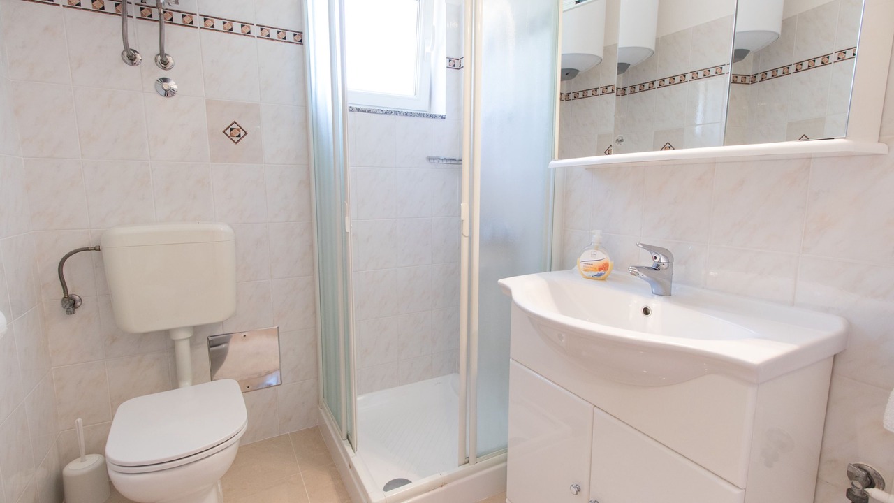 Photo of Bathroom in Pobri