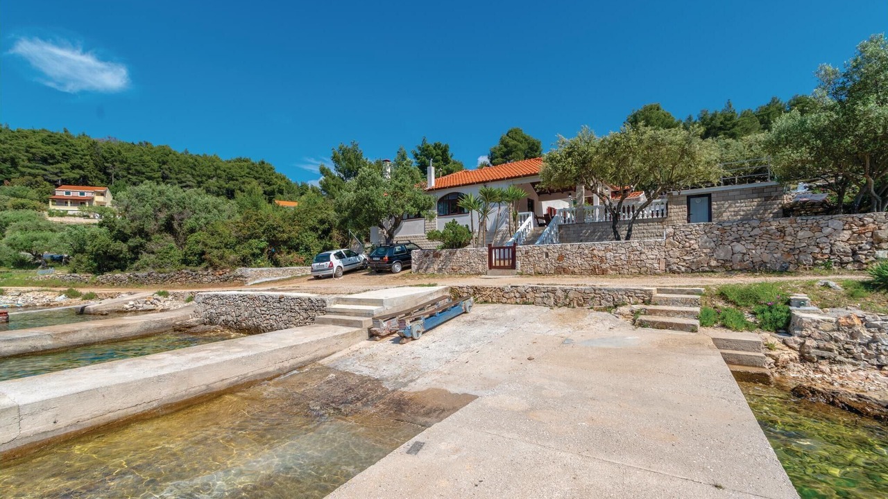 Photo of Others in Vela Luka