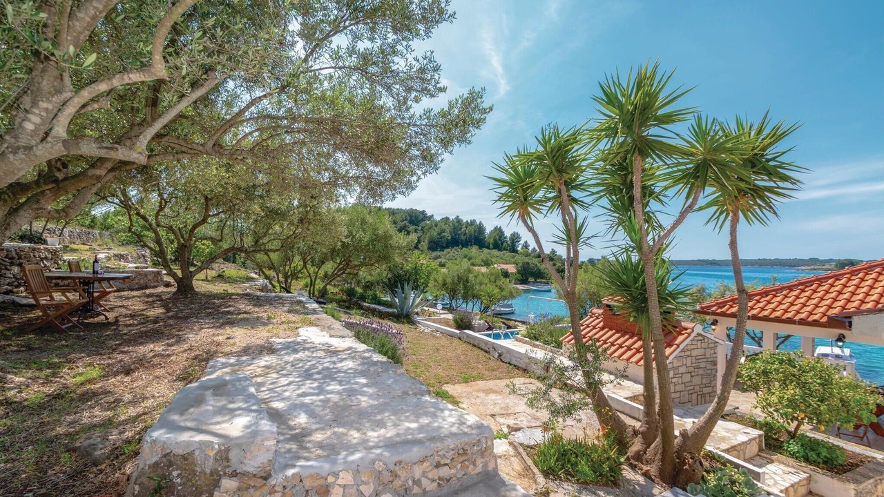 Photo of Others in Vela Luka