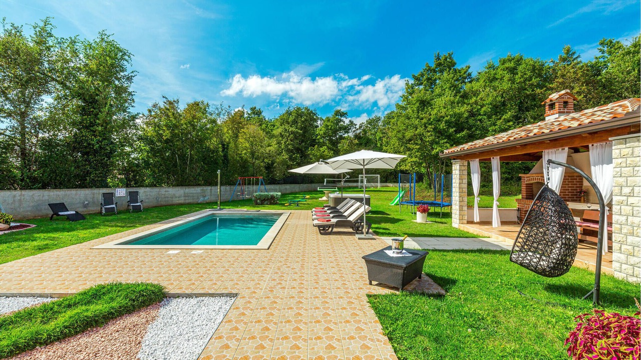Photo of Outdoor in Marceljani