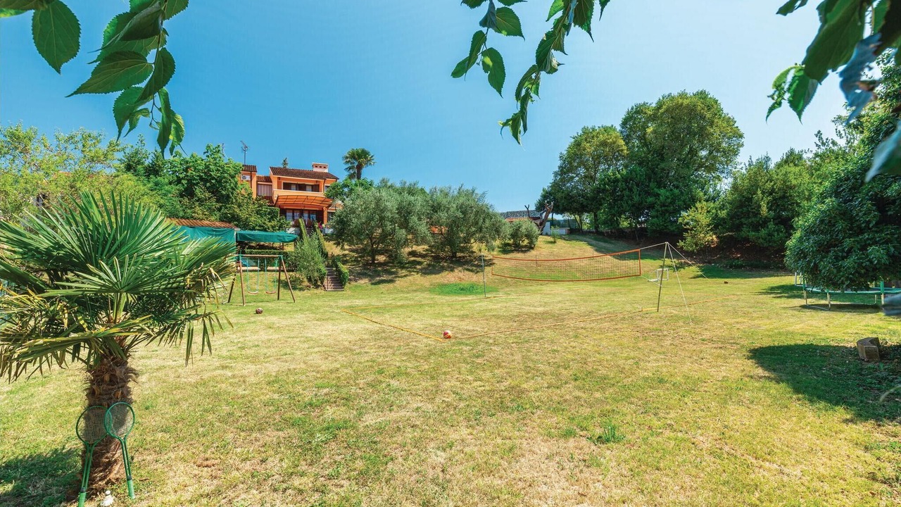 Photo of Outdoor in Muntic
