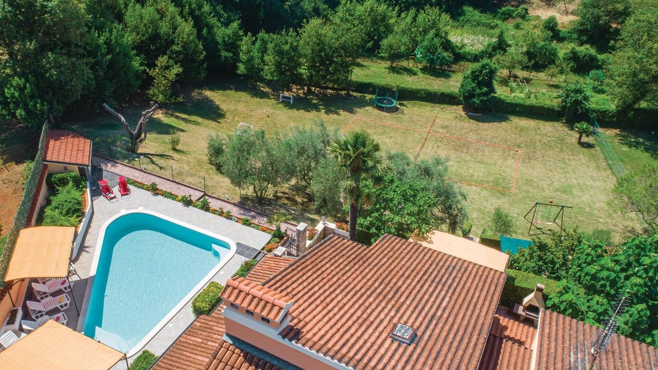 Photo of Outdoor in Muntic