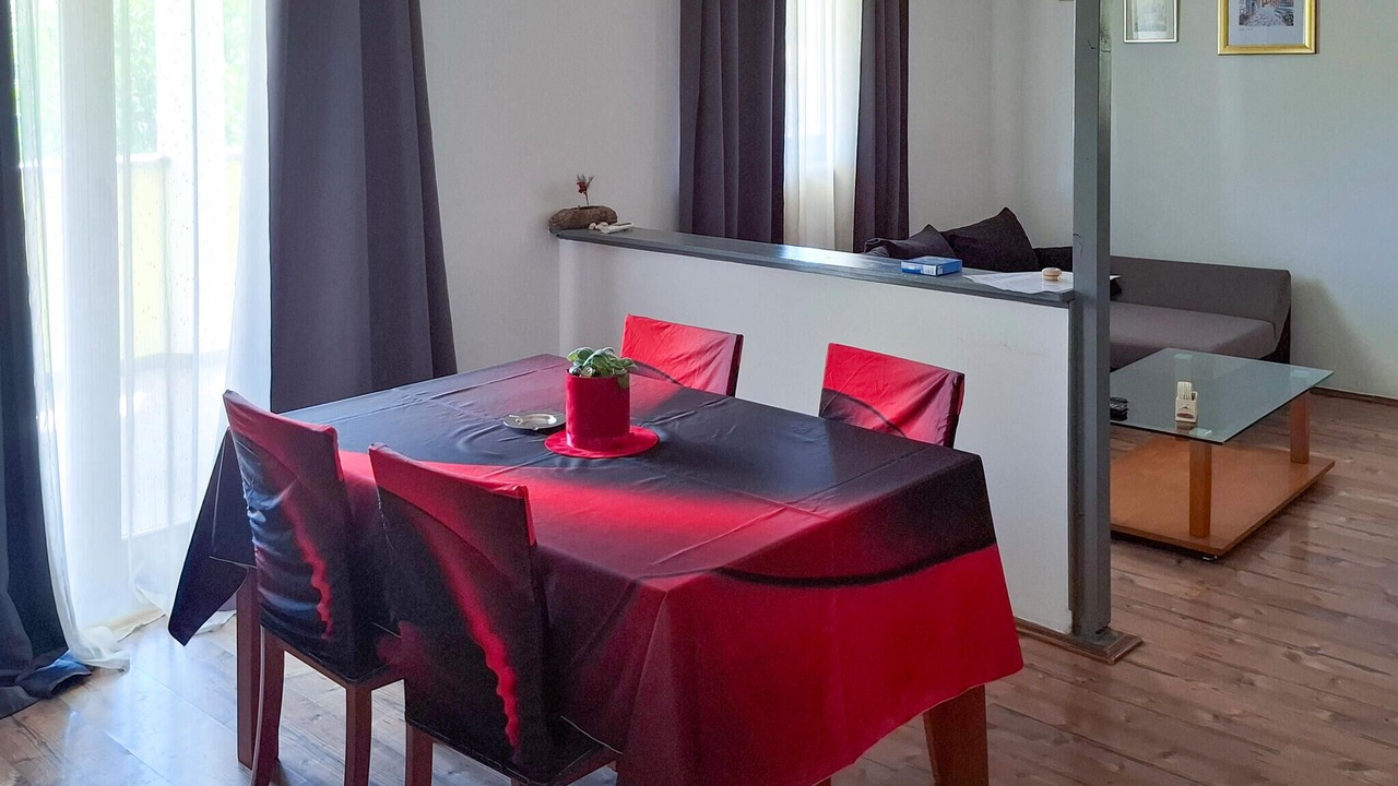 Photo of Bedroom in Loborika