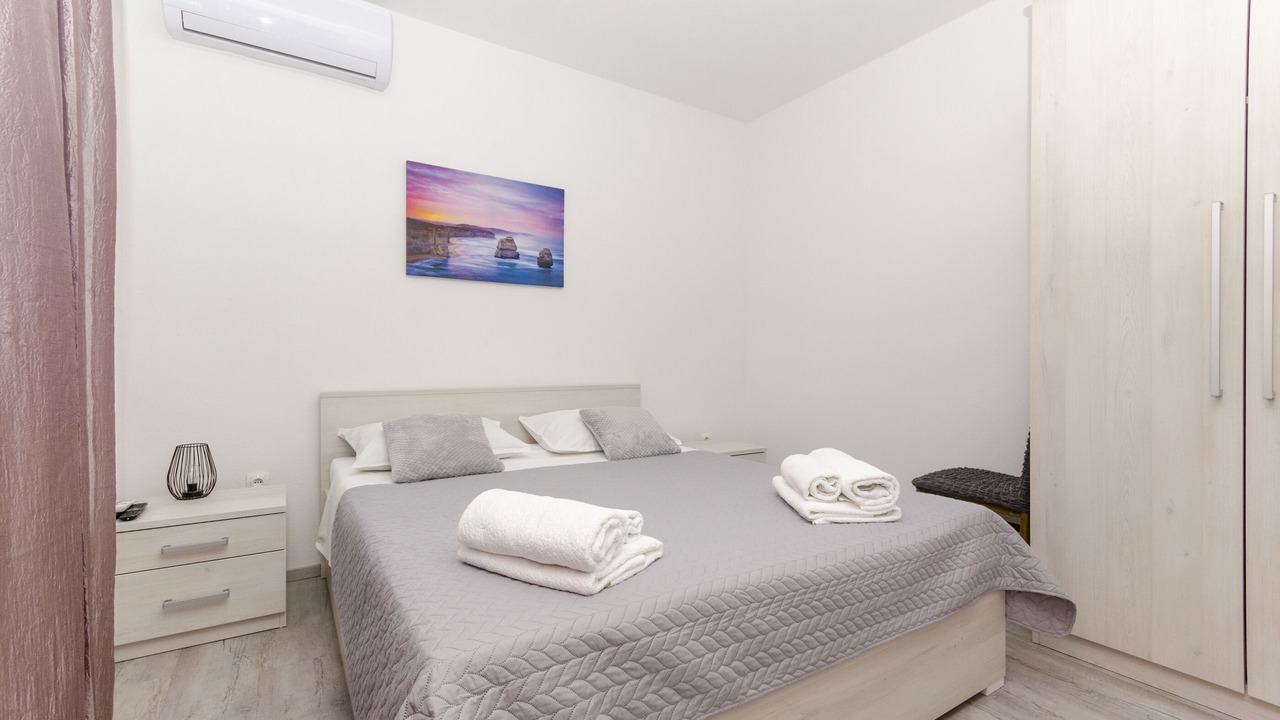 Photo of Bedroom in Supetar