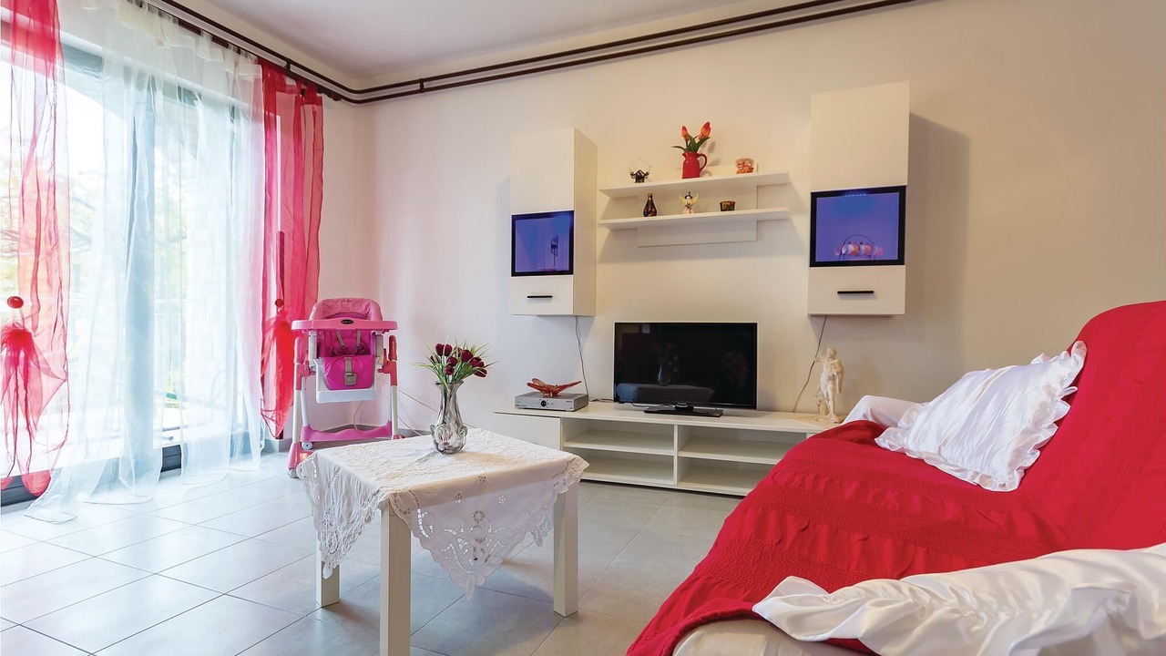 Photo of Bedroom in Pomer