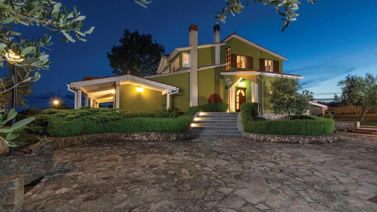 Photo of Outdoor in Galizana