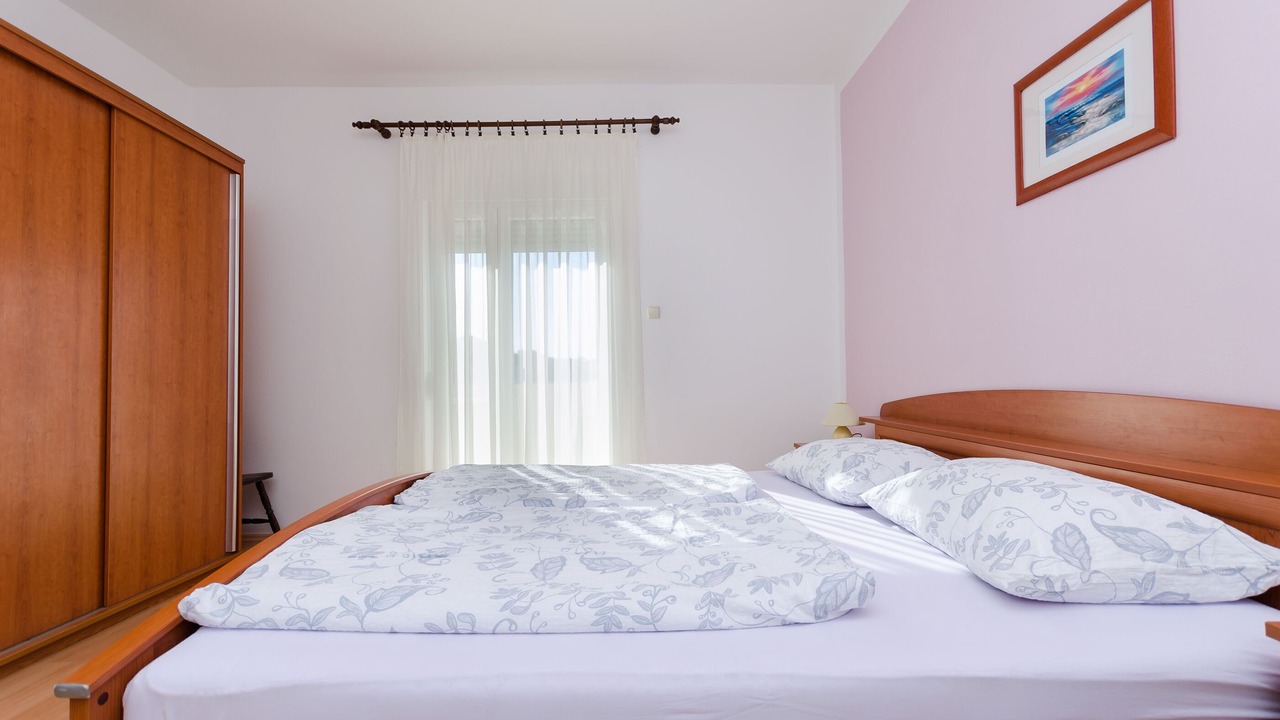 Photo of Bedroom in Supetarska Draga