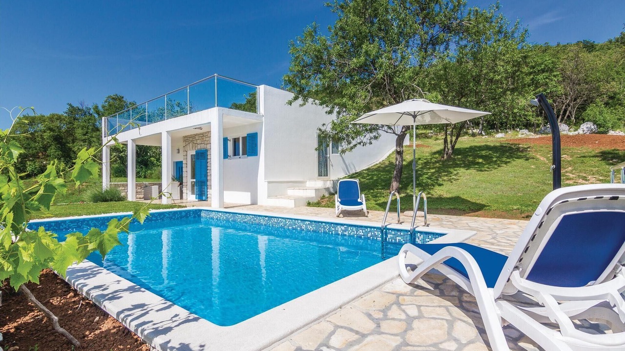 Photo of Outdoor in Rasa