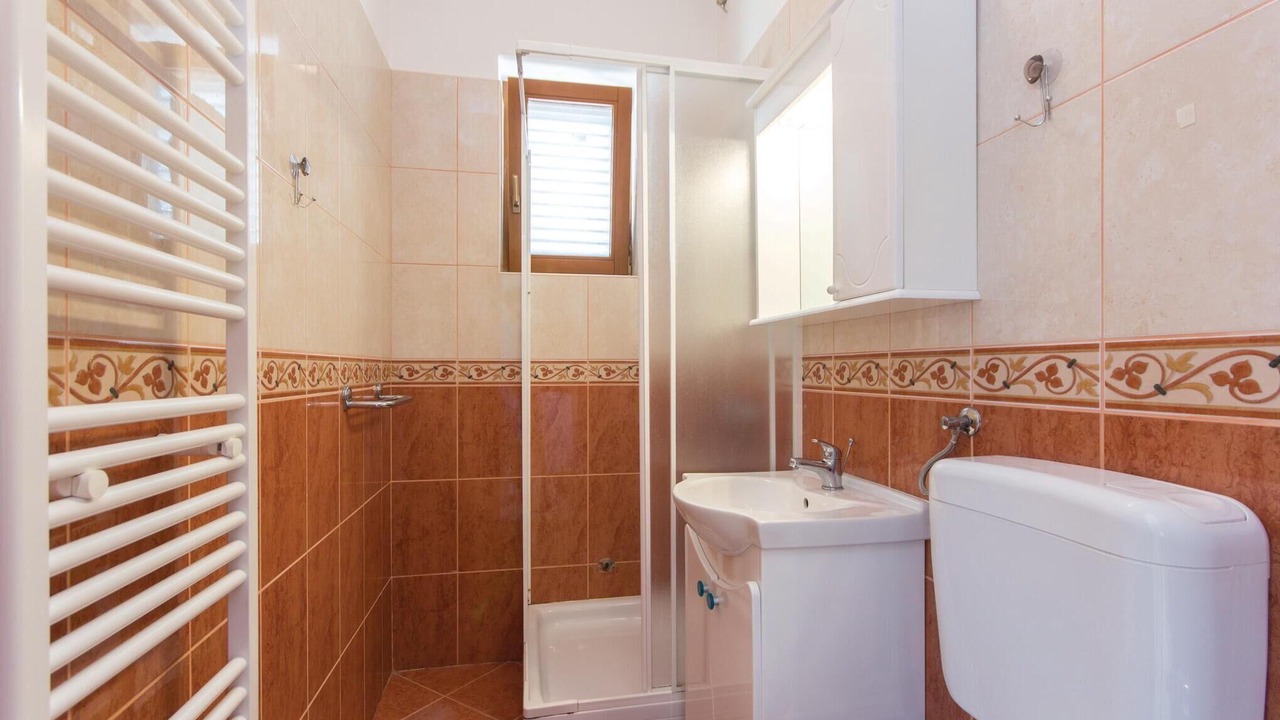 Photo of Bathroom in Vinkuran