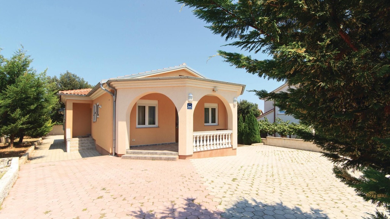 Photo of Others in Vinkuran