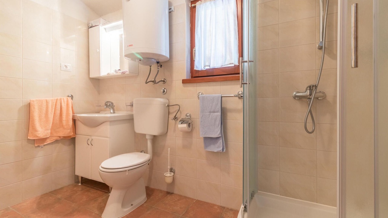 Photo of Bathroom in Muntic