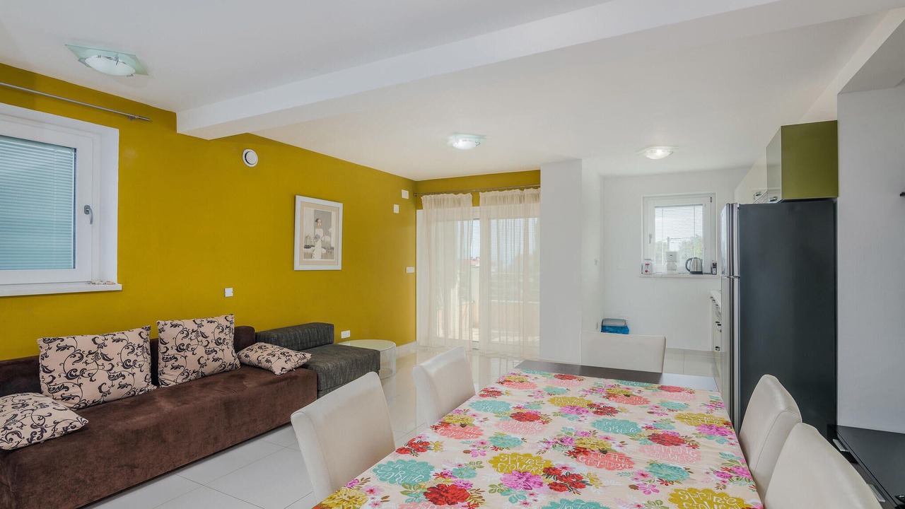 Photo of Bedroom in Salatic