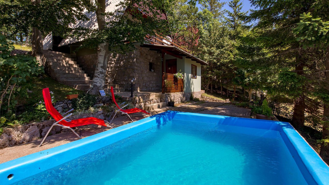 Photo of Outdoor in Platak