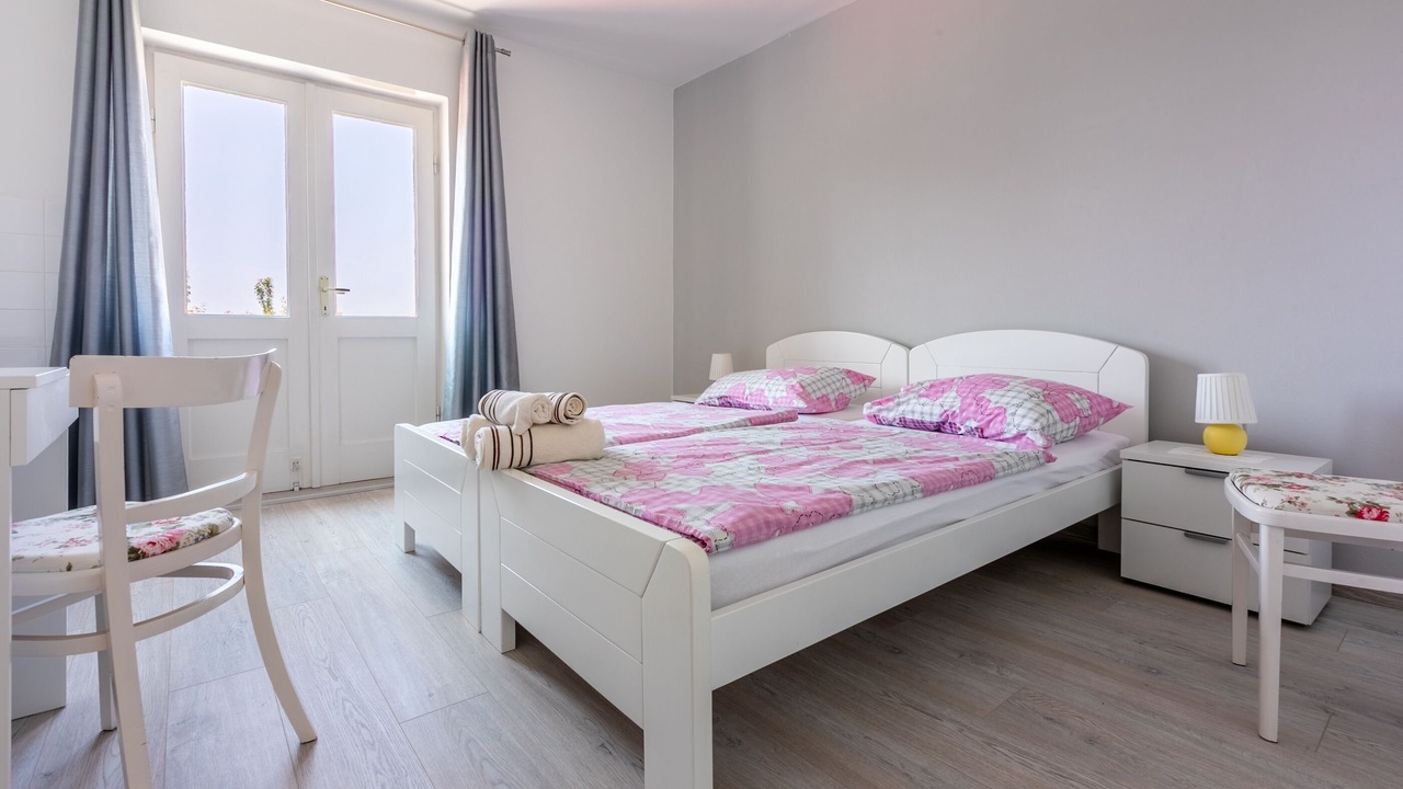 Photo of Bedroom in Banjol