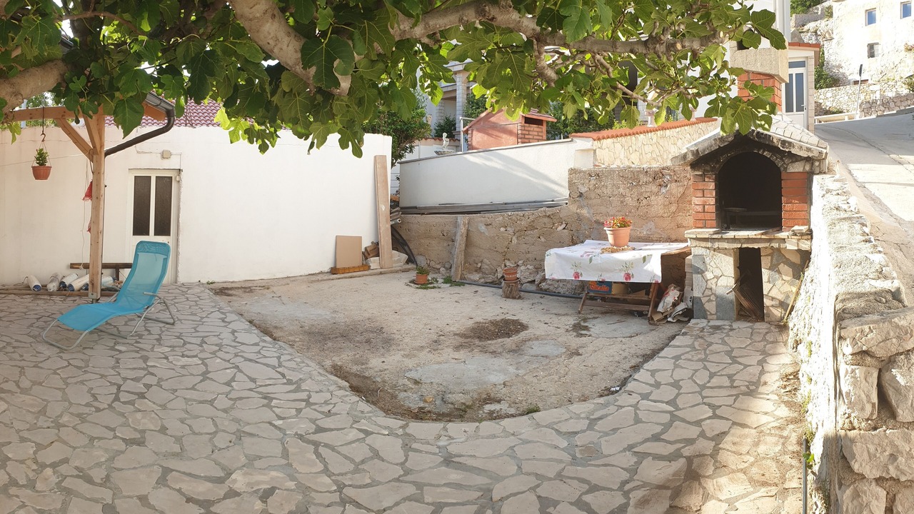 Photo of Outdoor in Metajna