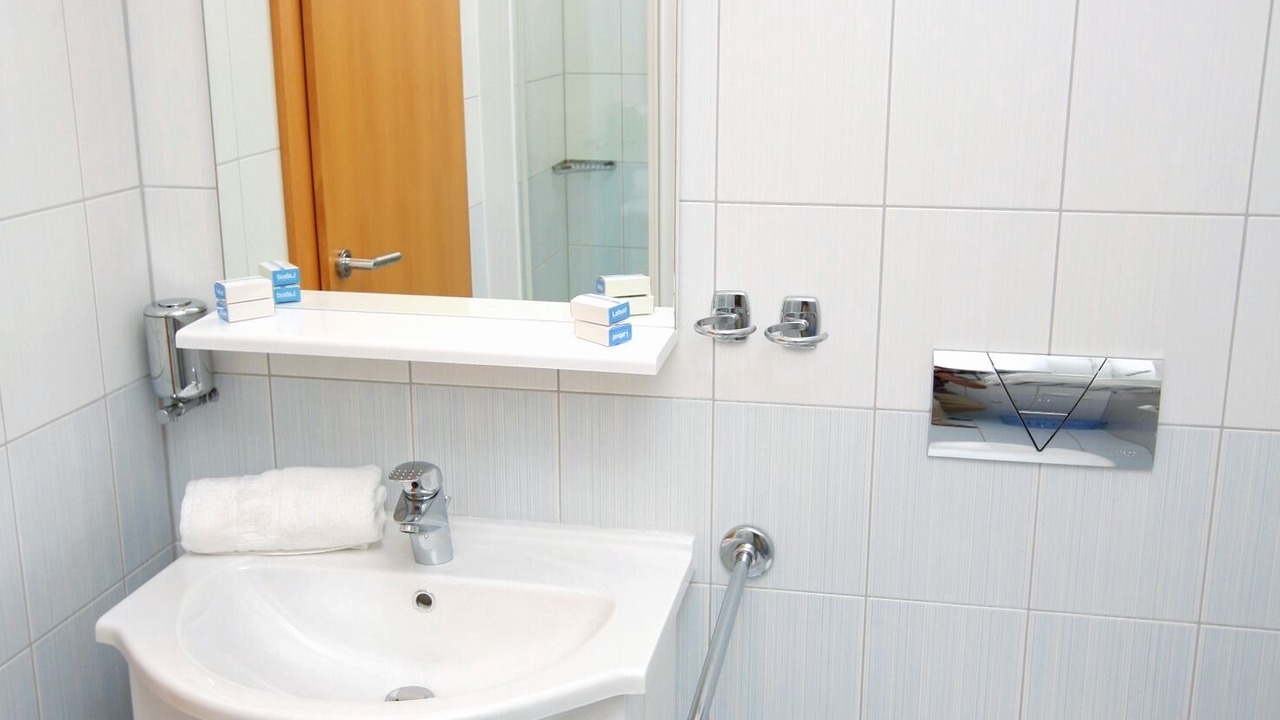 Photo of Bathroom in Kampor