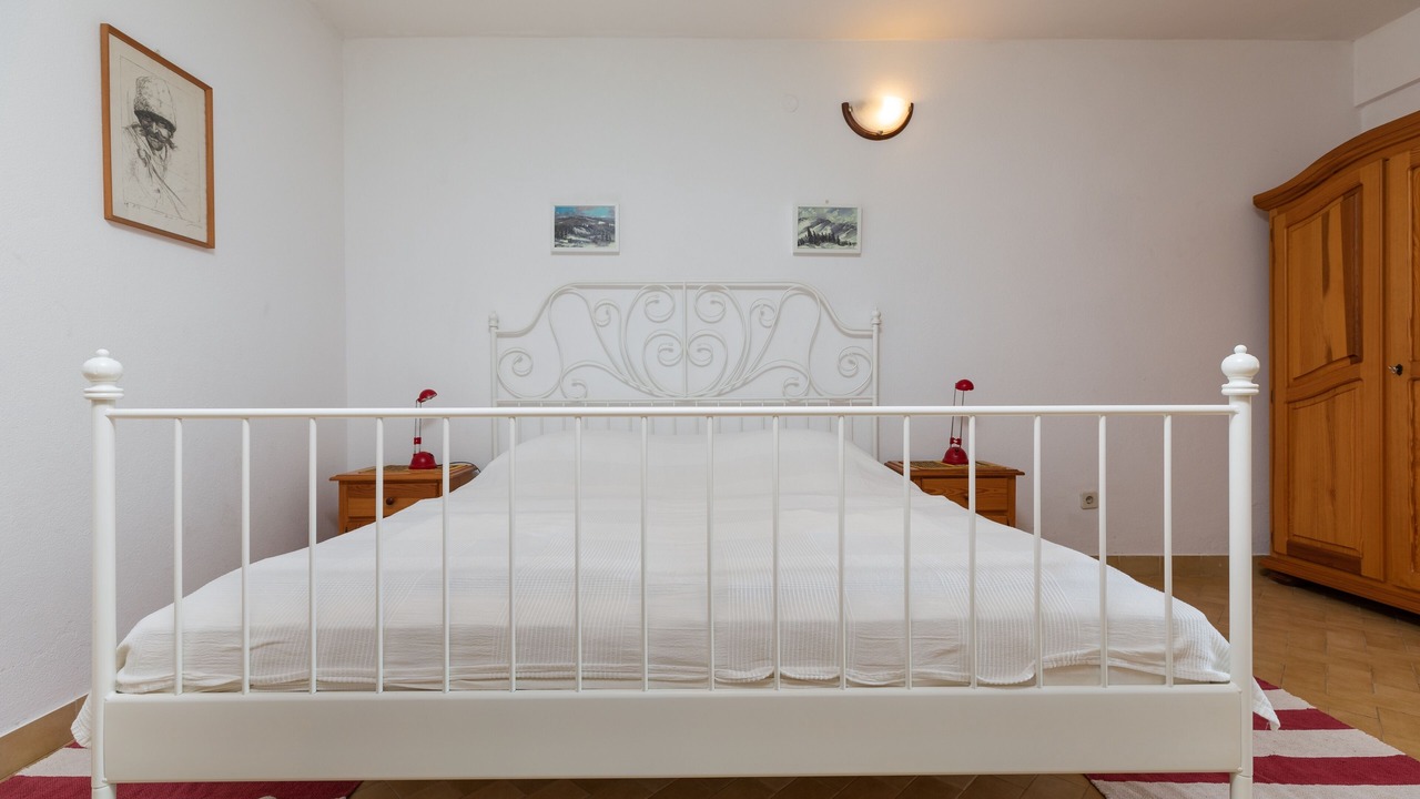 Photo of Bedroom in Tice