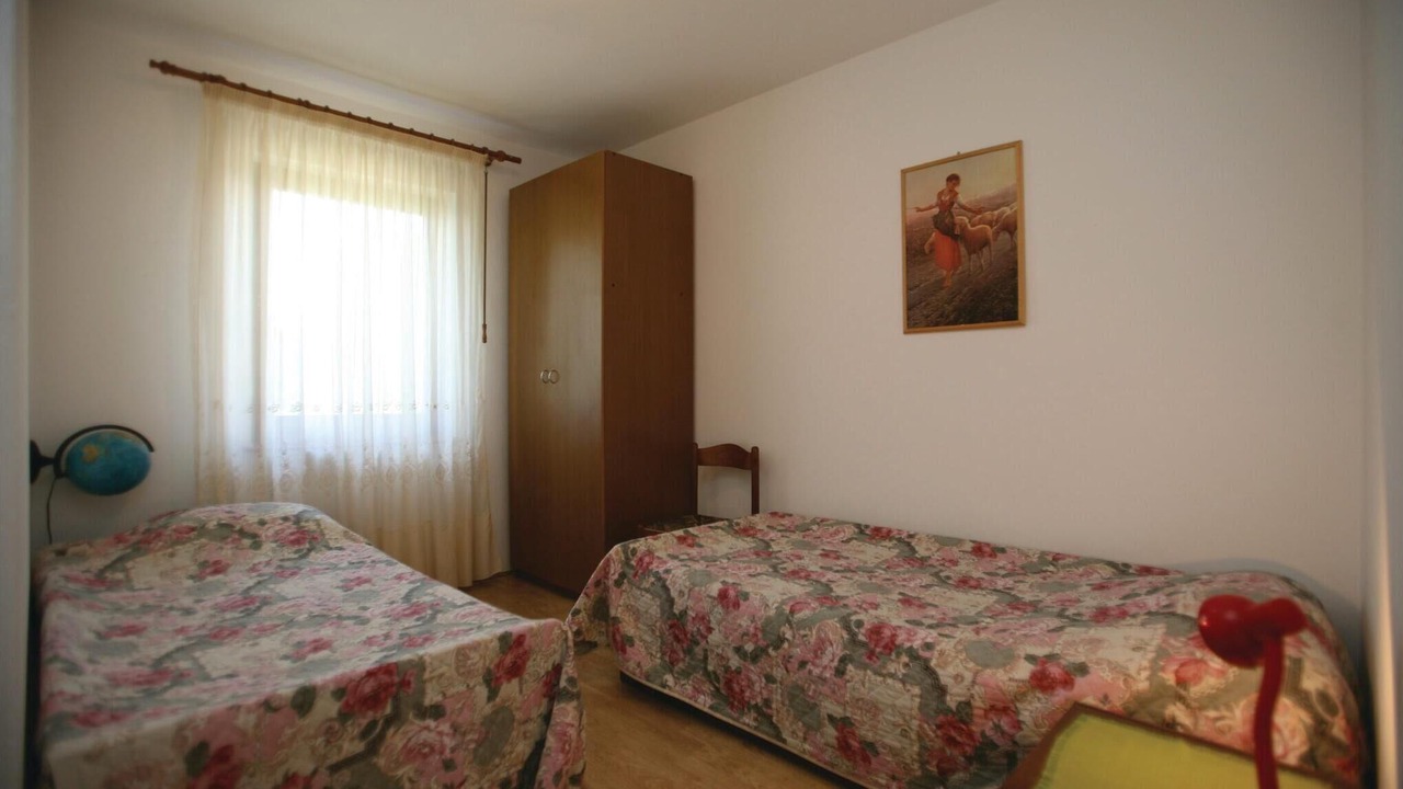 Photo of Others in Kapelica