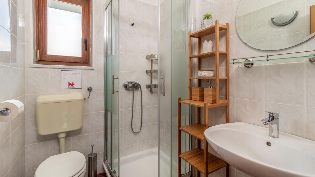 Photo of Bathroom in Gabonjin