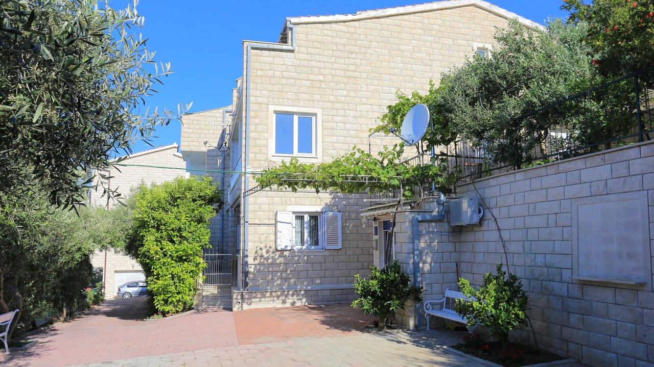 Photo of Outdoor in Duce