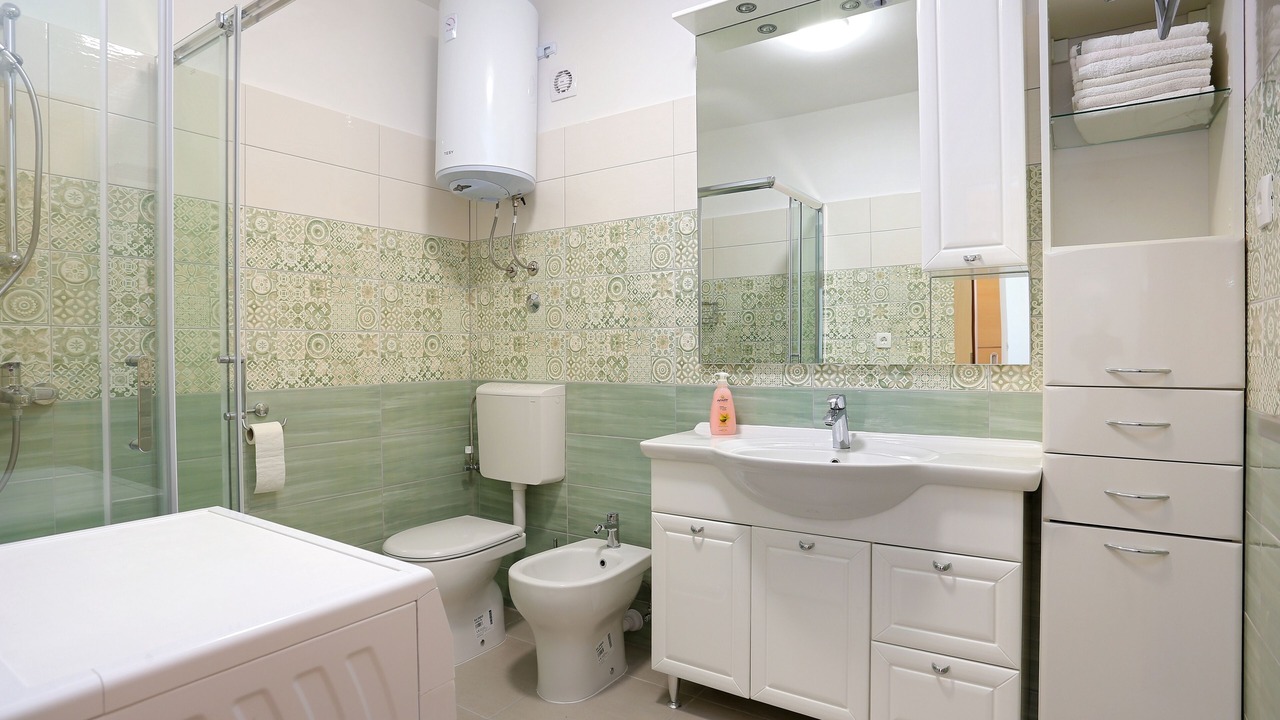 Photo of Bathroom in Duce