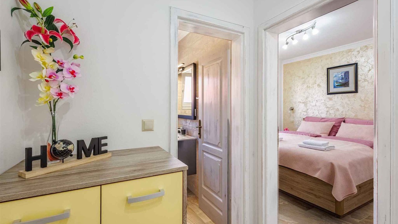 Photo of Bedroom in Cizici