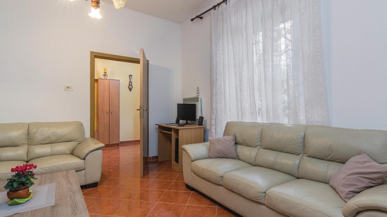 Photo of Bedroom in Trget