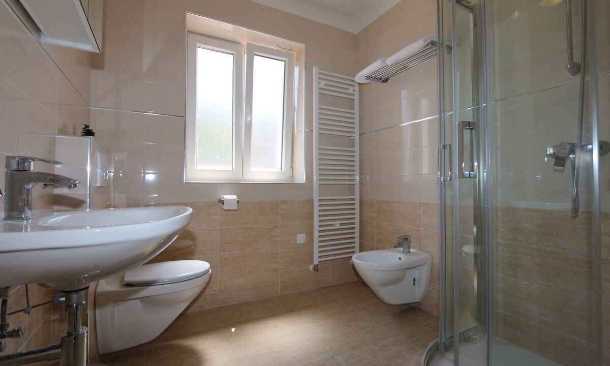 Photo of Bathroom in Soline