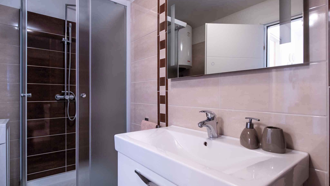 Photo of Bathroom in Mali Vareski