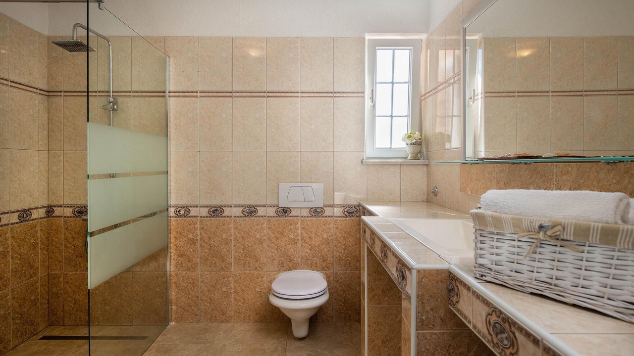 Photo of Bathroom in Vinez