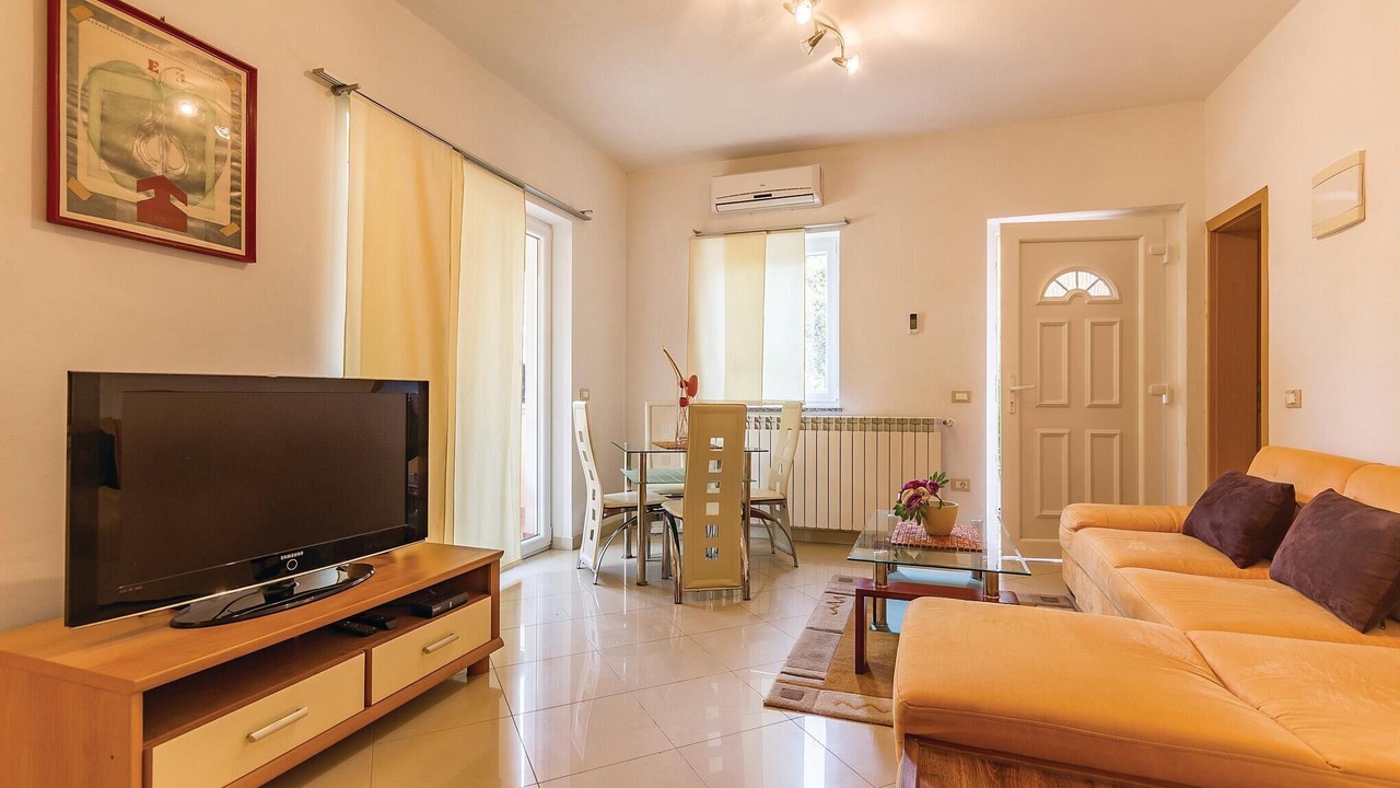 Photo of Bedroom in Pomer