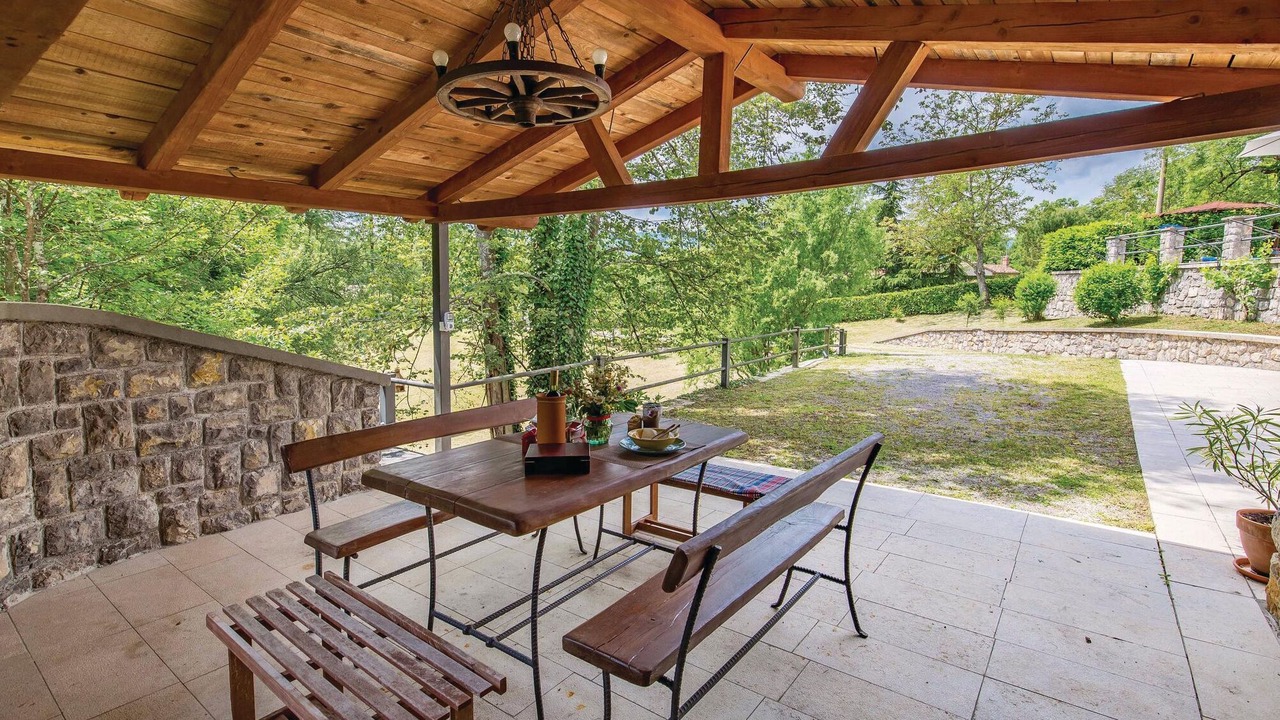 Photo of Patio Balcony in Veli Brgud