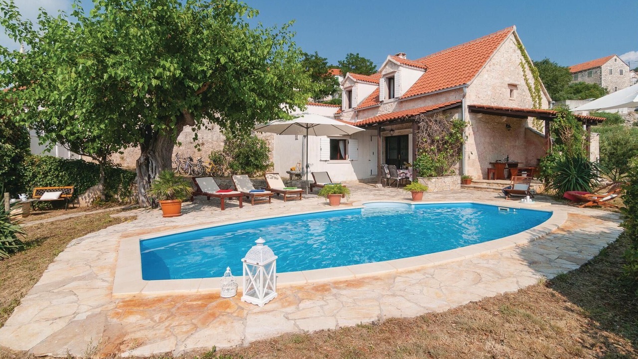 Photo of Outdoor in Nerezise
