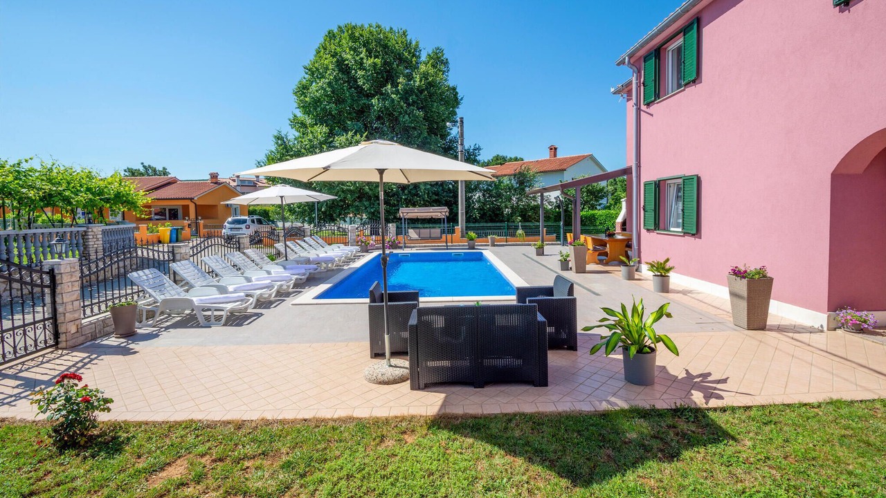 Photo of Outdoor in Kapelica