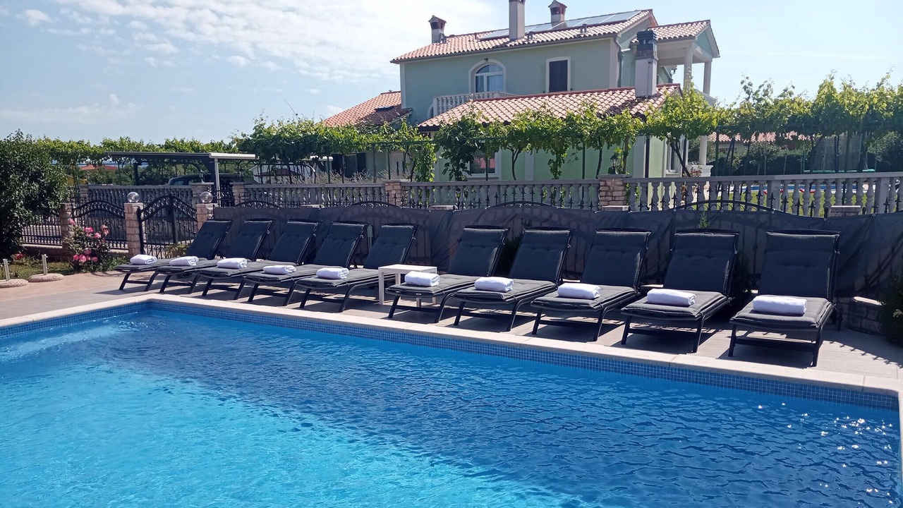 Photo of Outdoor in Kapelica