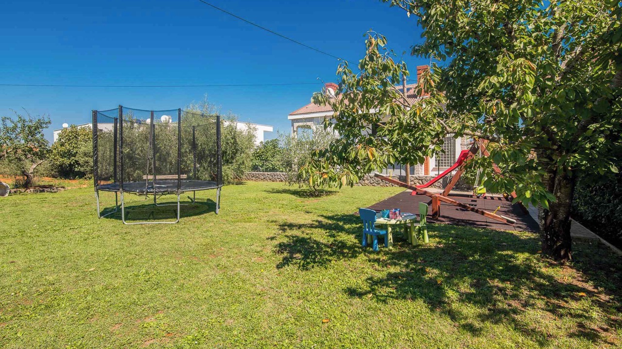 Photo of Outdoor in Porat