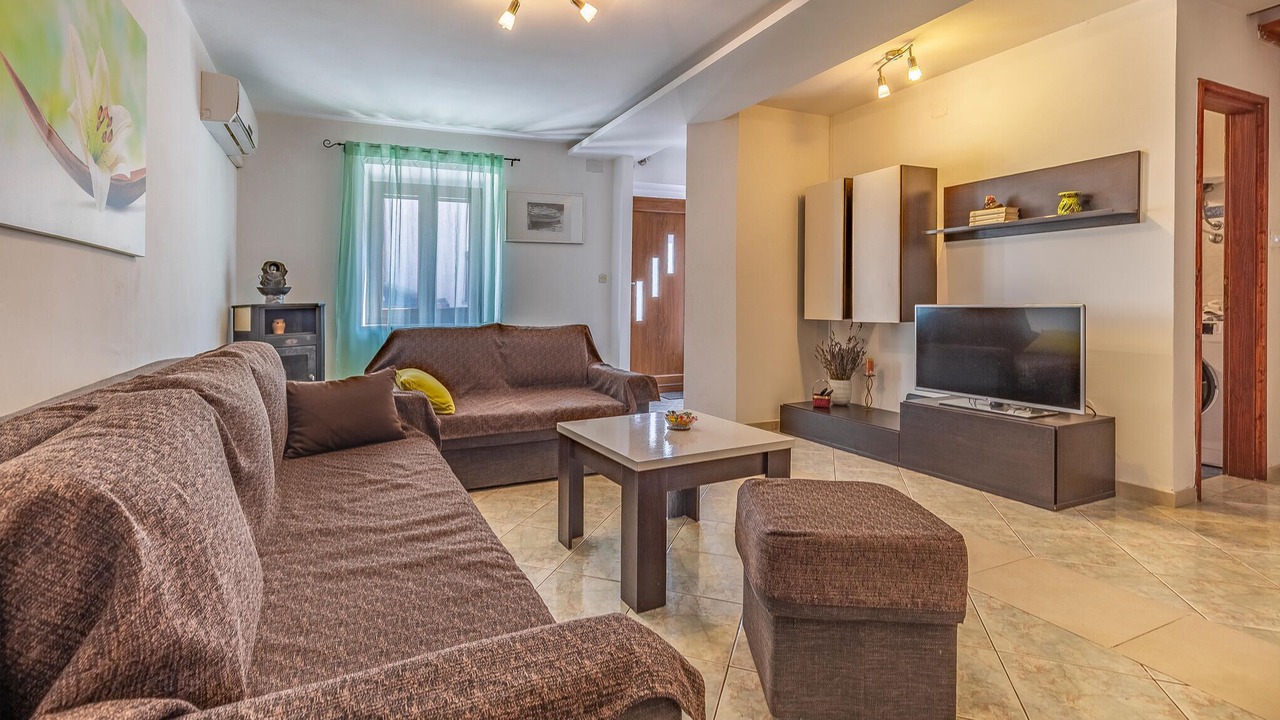 Photo of Bedroom in Kavran