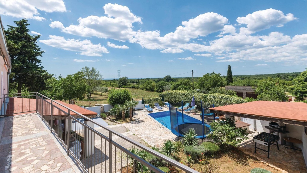 Photo of Outdoor in Divsici