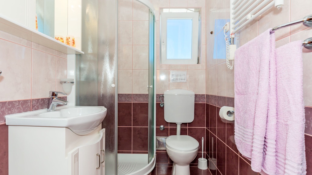 Photo of Bathroom in Lun